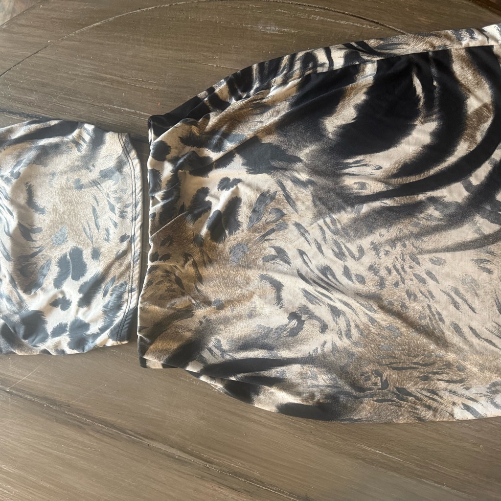 Windsor Black And Cream Pencil Skirt